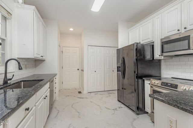 100 Brush Stream Drive, Cary, NC 27511