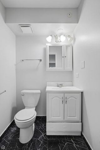 916 Casey Court 30-06, Schaumburg, IL 60173