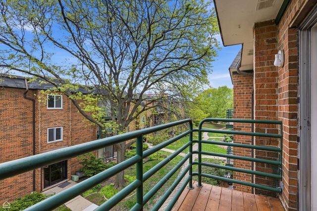 916 Casey Court 30-06, Schaumburg, IL 60173