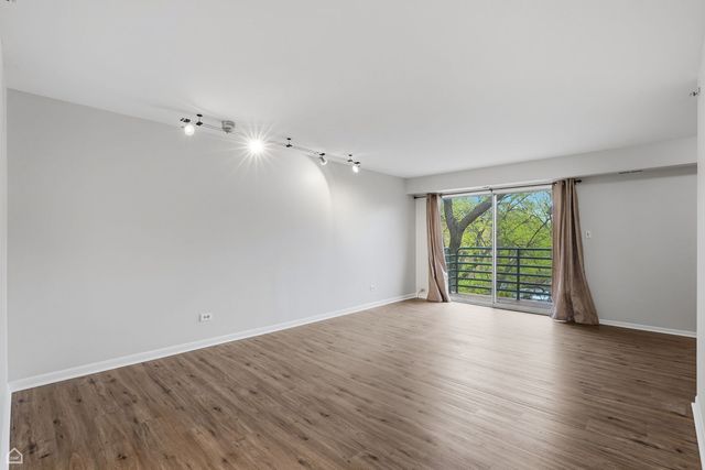 916 Casey Court 30-06, Schaumburg, IL 60173