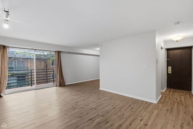 916 Casey Court 30-06, Schaumburg, IL 60173