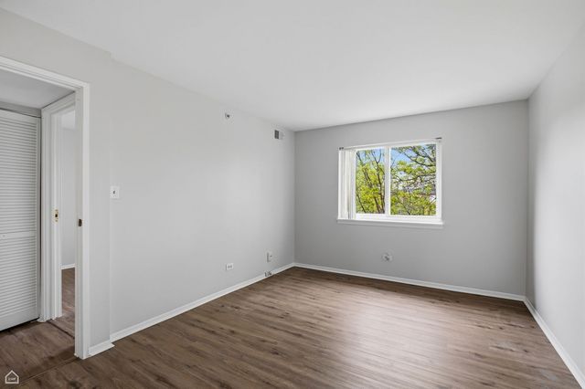 916 Casey Court 30-06, Schaumburg, IL 60173