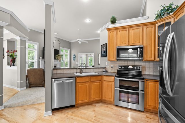 8514 Hathaway Road, Kalamazoo, MI 49009