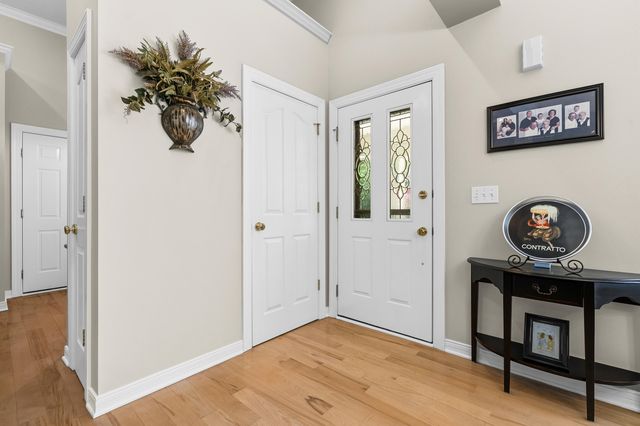 8514 Hathaway Road, Kalamazoo, MI 49009