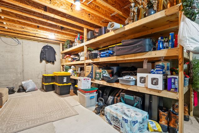 8514 Hathaway Road, Kalamazoo, MI 49009