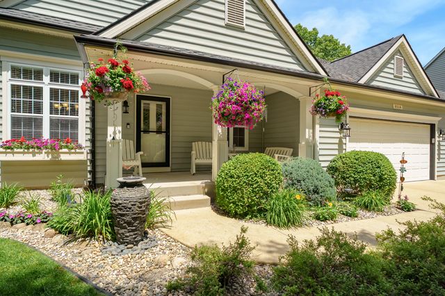 8514 Hathaway Road, Kalamazoo, MI 49009
