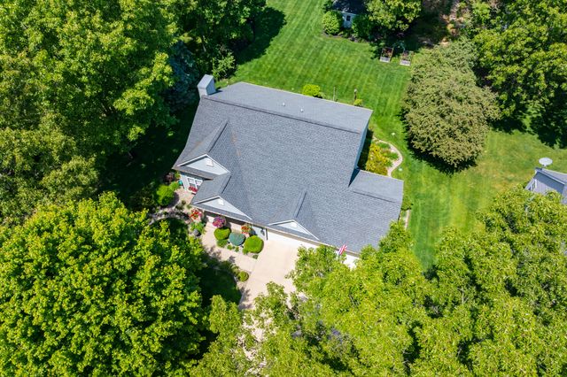 8514 Hathaway Road, Kalamazoo, MI 49009