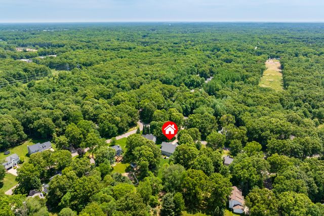 8514 Hathaway Road, Kalamazoo, MI 49009