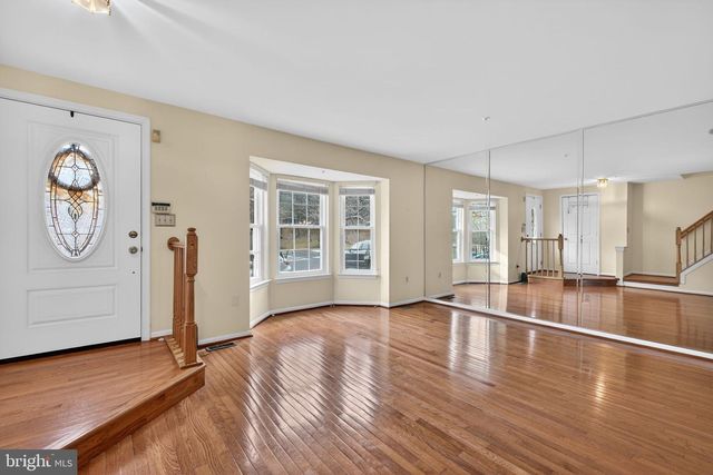 8813 RITCHBORO RD, District Heights, MD 20747