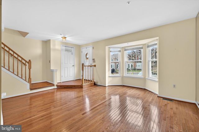 8813 RITCHBORO RD, District Heights, MD 20747