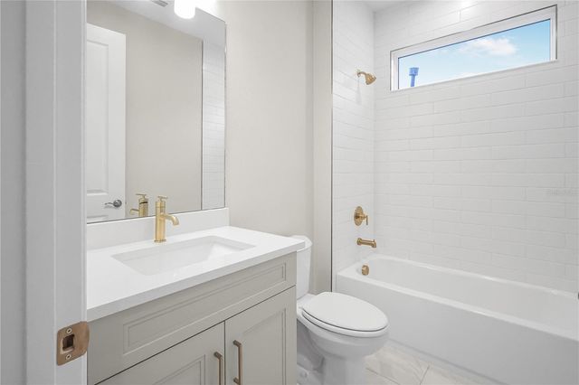 1620 BELLAGIO LOOP, Tavares, FL 32778