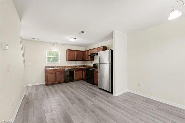 1168 Brooksridge Way, Whitsett, NC 27377