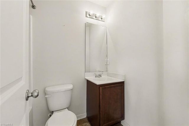 1168 Brooksridge Way, Whitsett, NC 27377