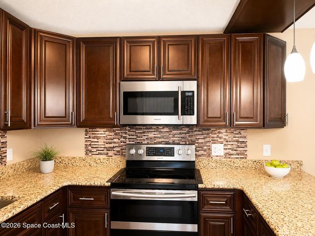 2117 Patty Circle NE, Palm Bay, FL 32905