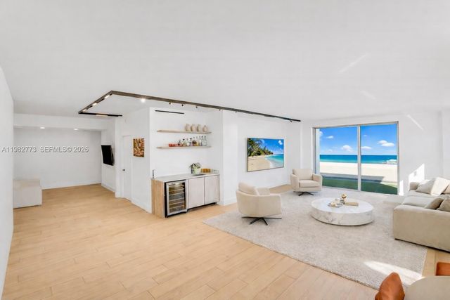 1865 S Ocean Dr 21C, Hallandale Beach, FL 33009