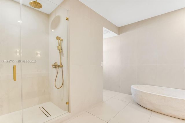 1865 S Ocean Dr 21C, Hallandale Beach, FL 33009