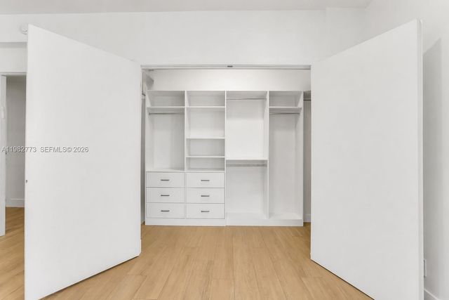 1865 S Ocean Dr 21C, Hallandale Beach, FL 33009