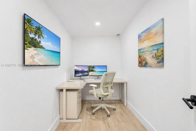 1865 S Ocean Dr 21C, Hallandale Beach, FL 33009