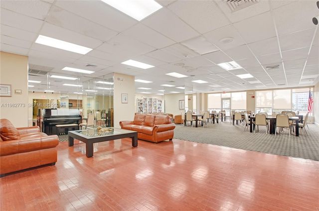 1865 S Ocean Dr 21C, Hallandale Beach, FL 33009