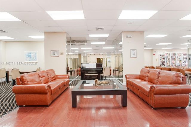 1865 S Ocean Dr 21C, Hallandale Beach, FL 33009