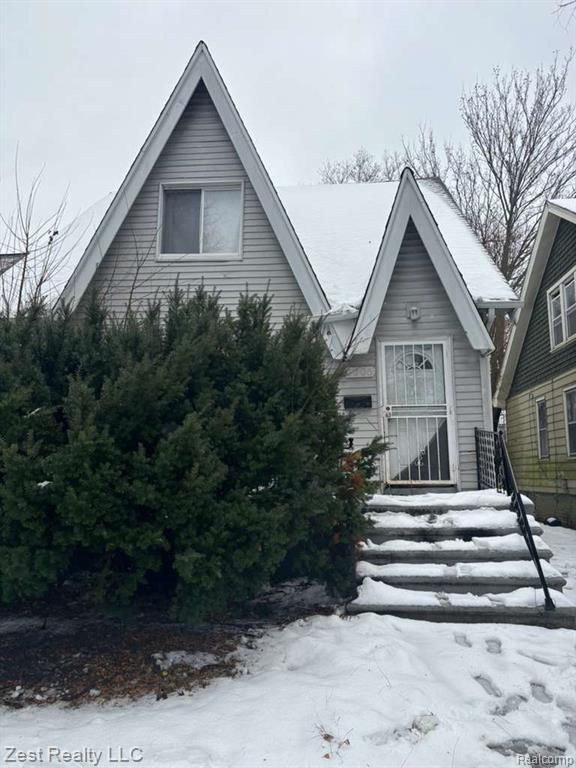 9206 Pinehurst Street, Detroit, MI 48204