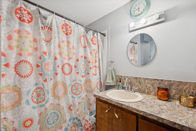 224 W Mcneil Street, Corunna, MI 48817