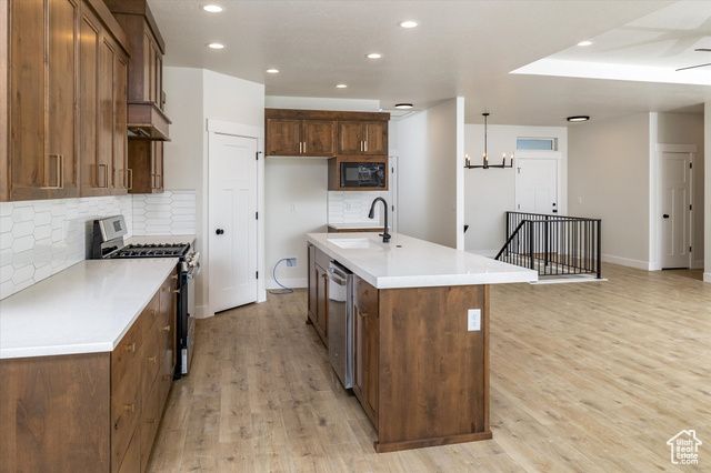 156 N SHERWOOD DR, Providence, UT 84332