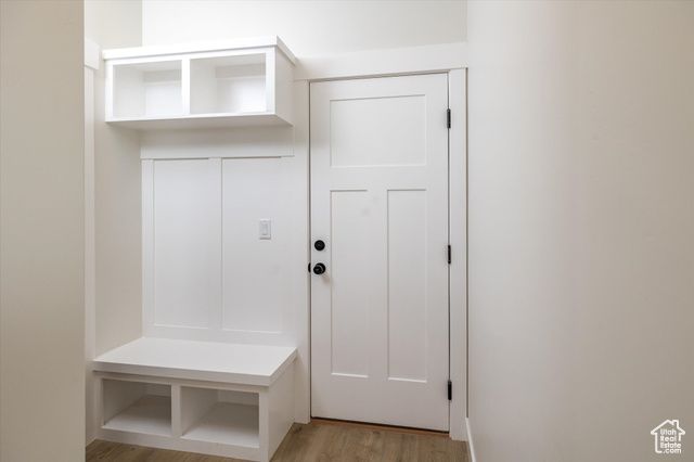 156 N SHERWOOD DR, Providence, UT 84332