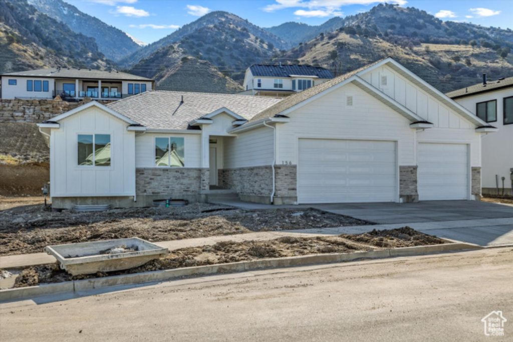 156 N SHERWOOD DR, Providence, UT 84332