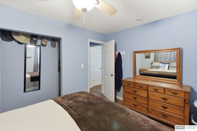 905 Hopkins Drive, Bellevue, NE 68005