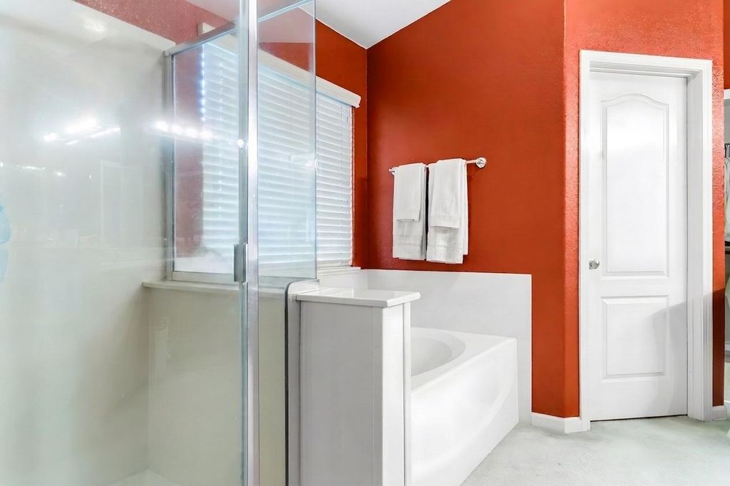 Image 32 of property listing at 512 Peach Drive, Chowchilla, CA 93610