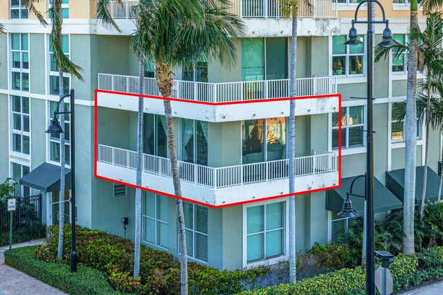 700 E Boynton Beach Boulevard 202, Boynton Beach, FL 33435