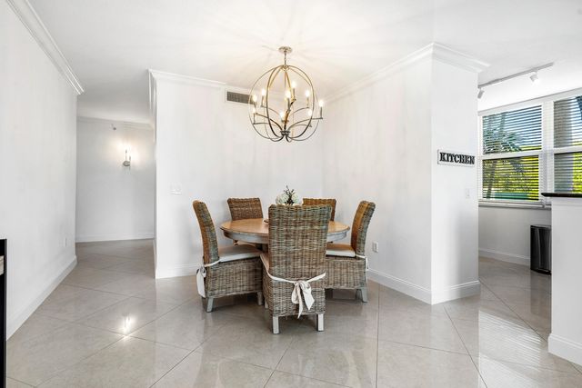 700 E Boynton Beach Boulevard 202, Boynton Beach, FL 33435