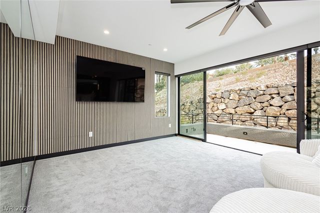 13 Promenade Isle Lane, Henderson, NV 89011