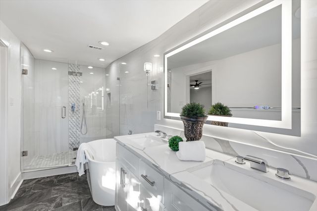 6722 Kingsbury Drive, Dallas, TX 75231