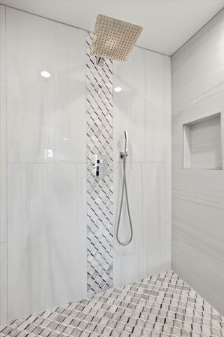 6722 Kingsbury Drive, Dallas, TX 75231