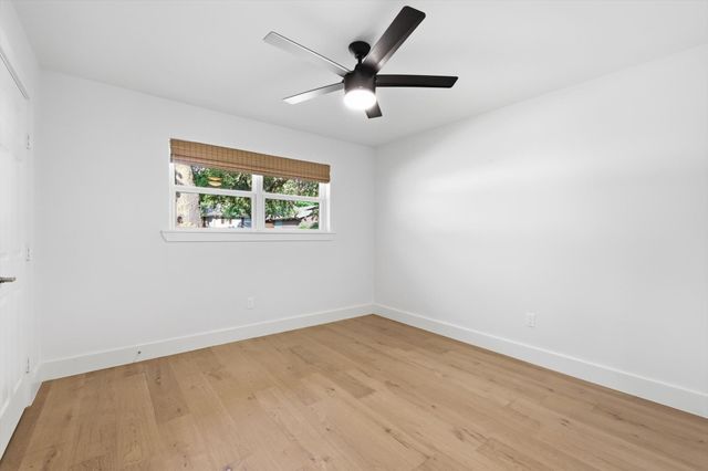 6722 Kingsbury Drive, Dallas, TX 75231