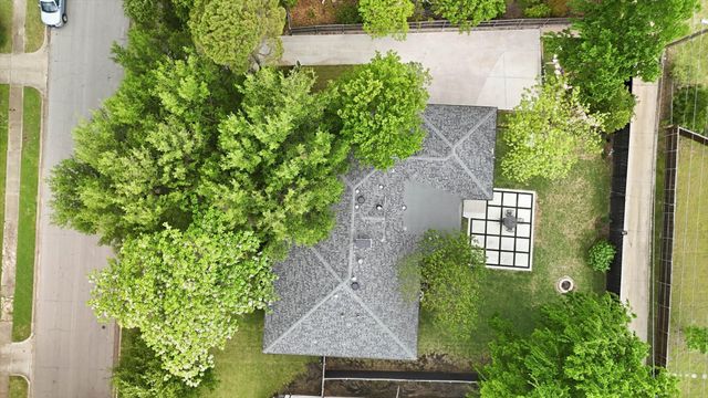 6722 Kingsbury Drive, Dallas, TX 75231