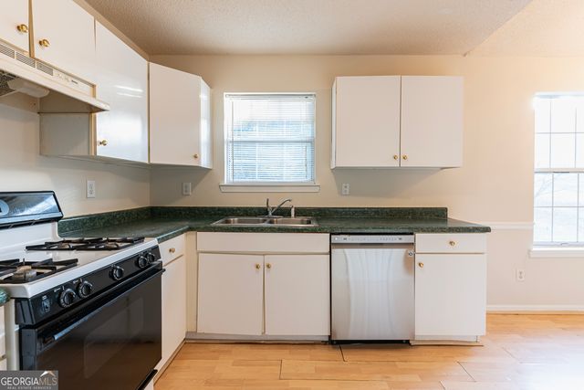2536 Lancewood Lane, Lithonia, GA 30058