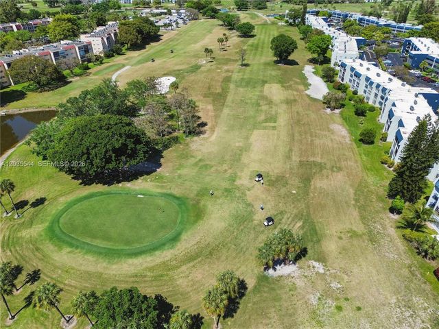 7887 Golf Cir Drive 203, Margate, FL 33063