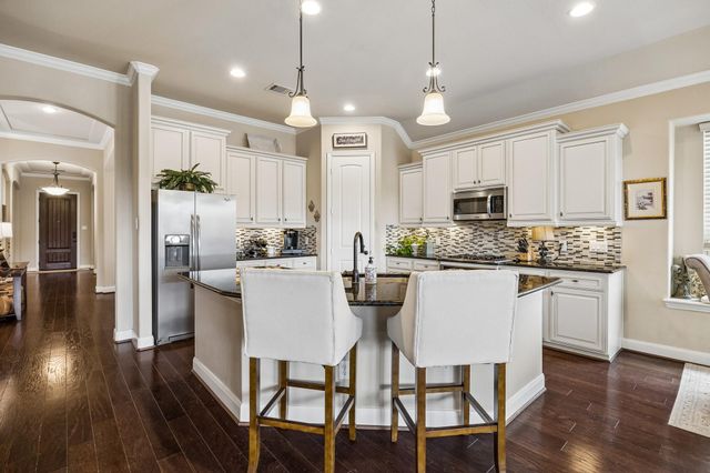 10835 Paula Bluff Lane, Cypress, TX 77433