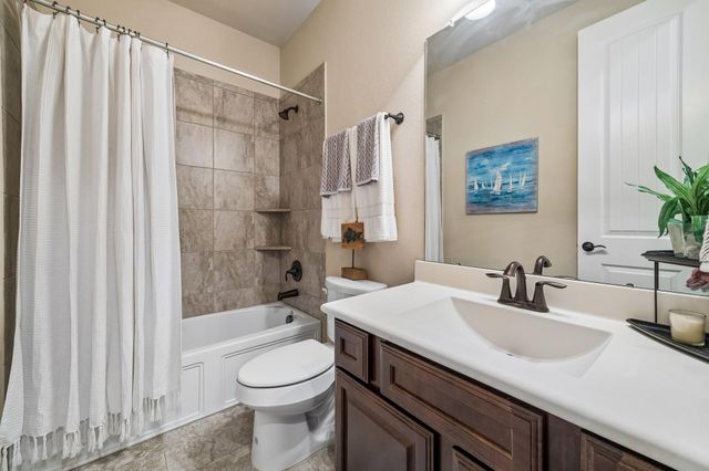10835 Paula Bluff Lane, Cypress, TX 77433