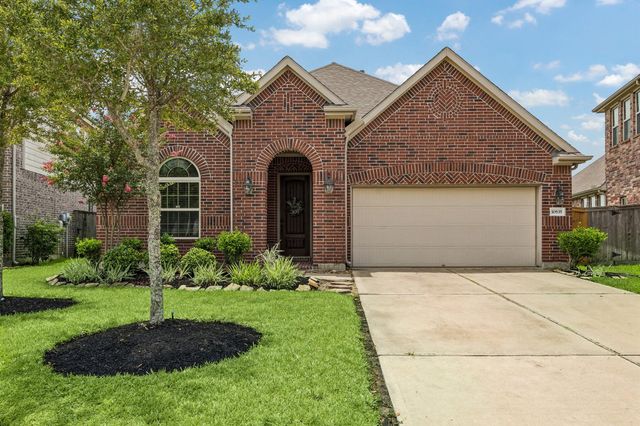 10835 Paula Bluff Lane, Cypress, TX 77433