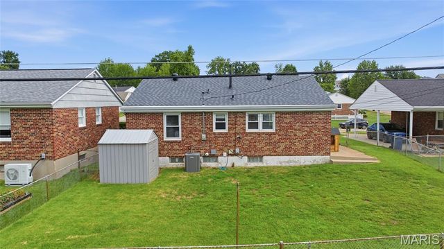 3838 Rainor Court, St Louis, MO 63116