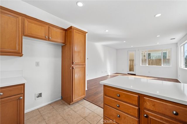 229 E 220th Street, Carson, CA 90745