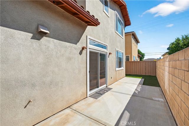 229 E 220th Street, Carson, CA 90745