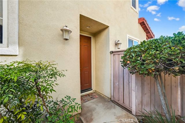 229 E 220th Street, Carson, CA 90745