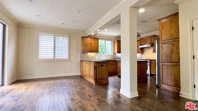 1011 Green Lane, Redondo Beach, CA 90278
