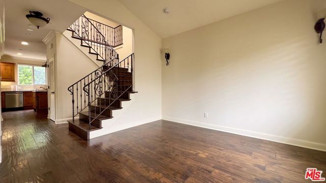 1011 Green Lane, Redondo Beach, CA 90278