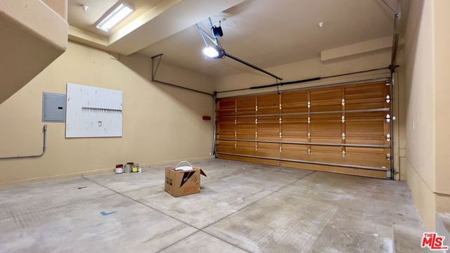 1011 Green Lane, Redondo Beach, CA 90278